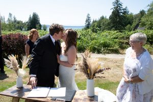 Myrtle Point Golf Course Wedding - Official